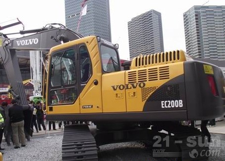 沃爾沃EC200B Prime挖掘機外觀圖