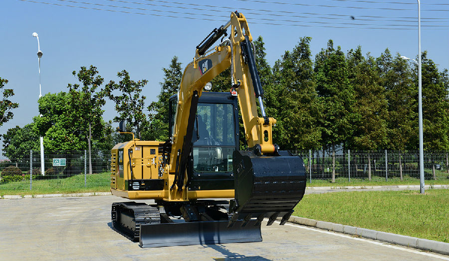 卡特彼勒305.5E2小型液壓挖掘機(jī)外觀圖