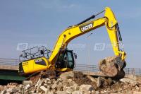 JCBJS230LC挖掘機