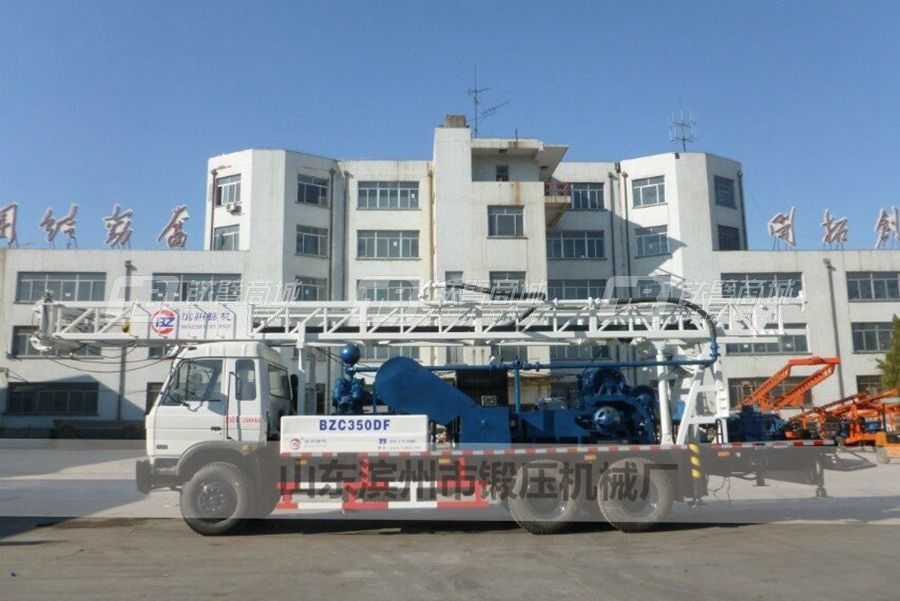 濱州鉆機BZC300CDF6x4IV車載式鉆機